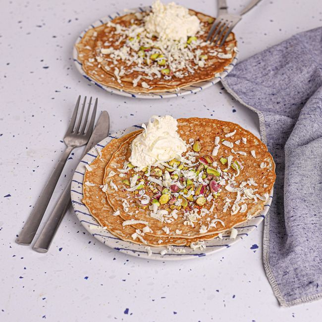 White Chocolate & Pistachio Crêpe