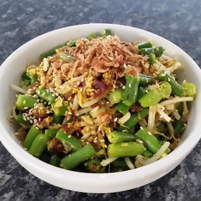 Asian Style Green Bean Salad