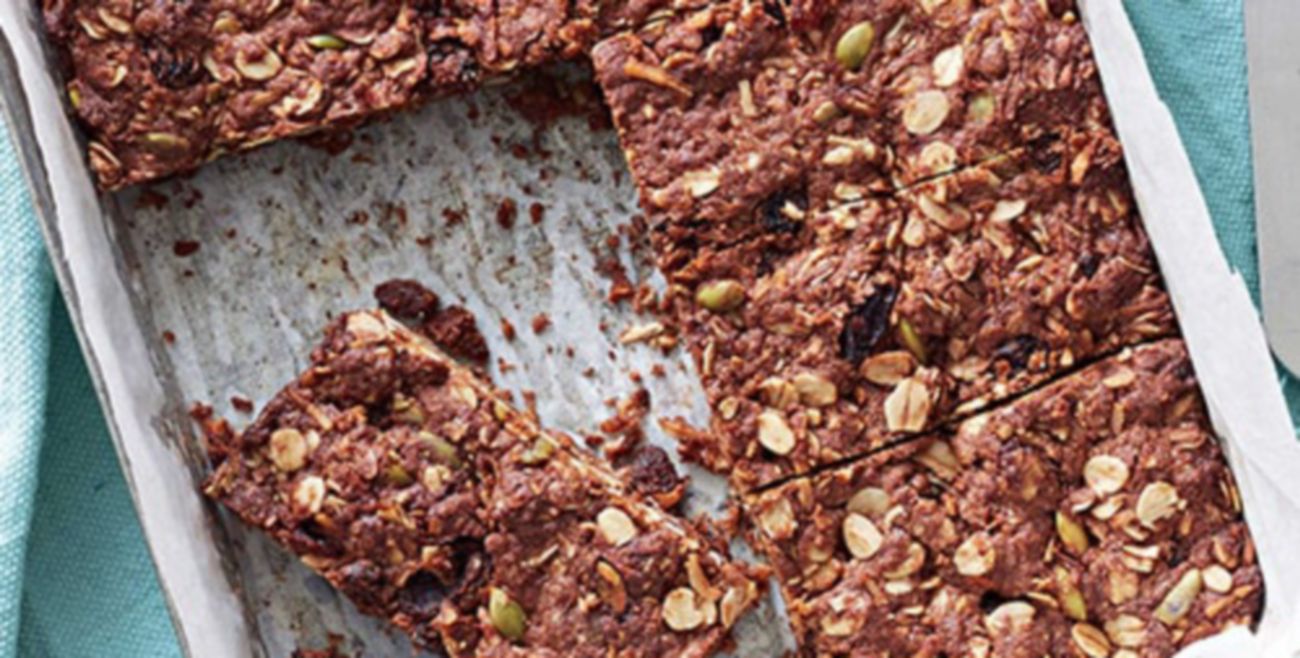 Spelt sultana oat slice 