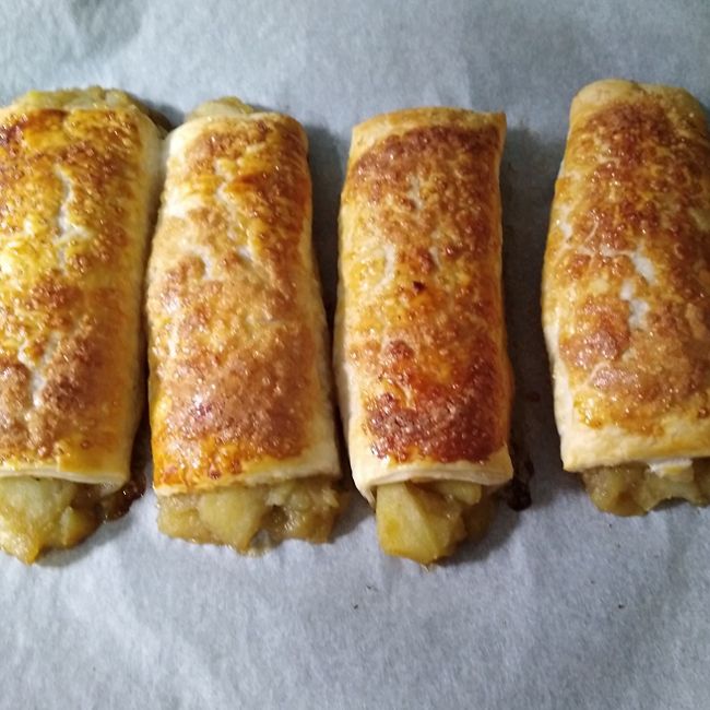 Apple Pastry Rolls