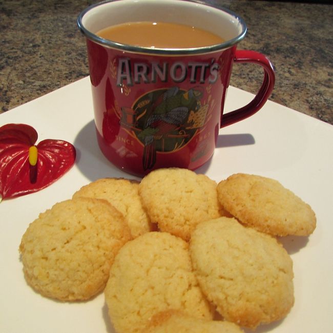 Easy Coconut Biscuits