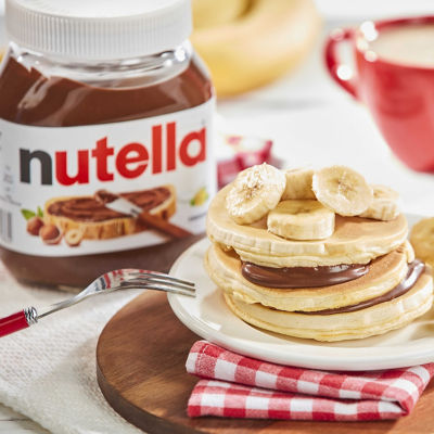 Yogurt Pancakes with Bananas & Nutella
