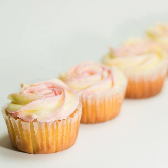 White Chocolate Mud Cupcakes