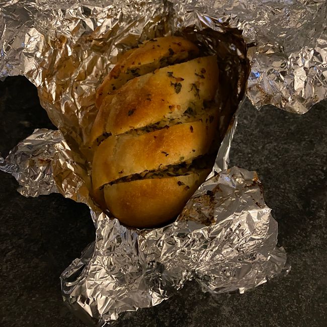 Air fryer garlic bread